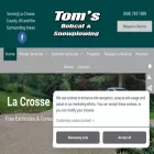 tomsbobcatandsnowplowing.com